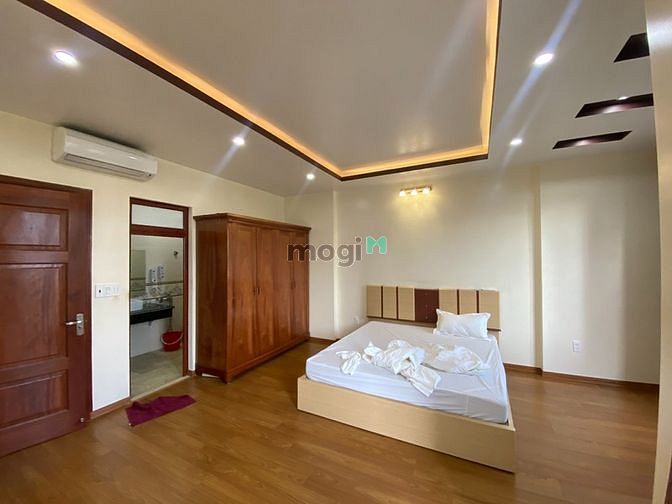 Hình ảnh Cho thuê nhà Văn Cao full nội thất 5-7 phòng ngủ