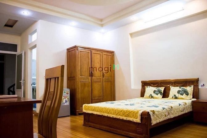 Hình ảnh Cho thuê nhà Văn Cao full nội thất 5-7 phòng ngủ