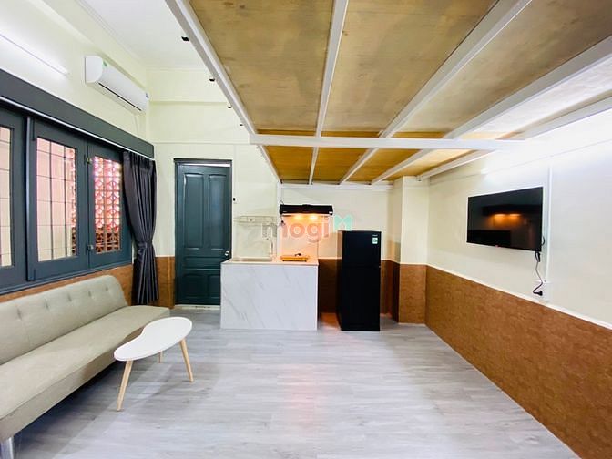 Hình ảnh Cho Thuê Duplex Full Nội Thất Cửa Sổ Lớn Giá Rẻ Quận 3 Tháng 6/2023