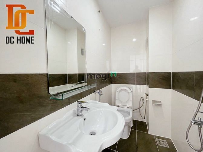 Hình ảnh Mb6623 nạp rút nhanh chóng balcon full Nt mới ngay chùa Việt Nam Quốc Tự , Hà Đô Centrosa