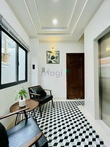 Hình ảnh Bán Siêu Phẩm Mới , Có Thang Máy CN 70.5 M2 Hẻm 6 M Khu Dân Trí