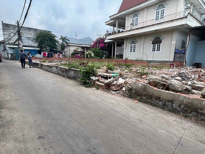 Hình ảnh Bán Lô Đất 50m2 Hẻm Xe Hơi Đường 138 P. Tân Phú