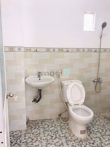Hình ảnh Bán nhà hẻm 6m Bình Trị Đông Bình Tân 68m2 giá chỉ 1 tỷ680