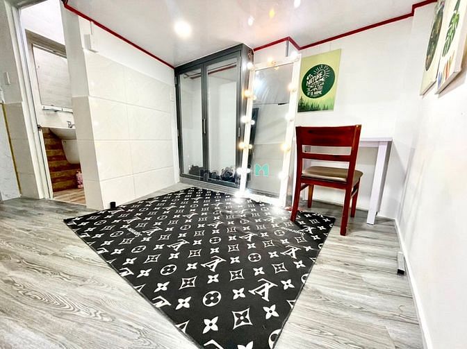 Hình ảnh Duplex full nội thất gác cao ngay Tôn Thất Thuyết Quận 4