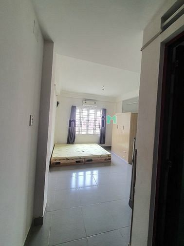Hình ảnh Duplex full nội thất gác cao ngay Tôn Thất Thuyết Quận 4