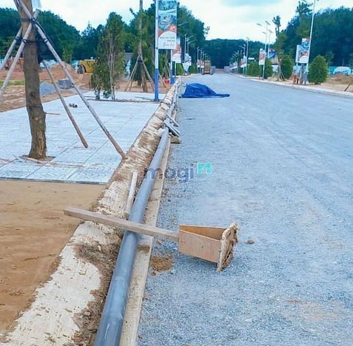 Hình ảnh Đất ngay chợ Chánh lưu, sát vsip2 mở rộng.dt 70m2 tc 100%.Bao GPXD