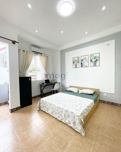 Hình ảnh Căn Hộ cửa sổ ban công ngay ngã tư Phú Nhuận