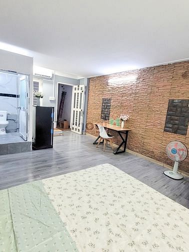 Hình ảnh Căn Hộ cửa sổ ban công ngay ngã tư Phú Nhuận