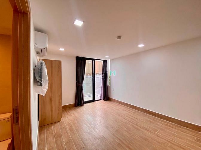Hình ảnh STUDIO full nội thất - ban công, cửa sổ y hình ( CÁCH NGÃ TƯ TĐ 500m)