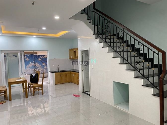 Hình ảnh Cho thuê nhà 4PN gần KDC Khang Điền Q9