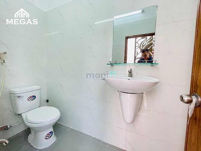 Hình ảnh Studio full nt, có cửa sổ/ban công, cách vòng xoay dân chủ 1,2 KM