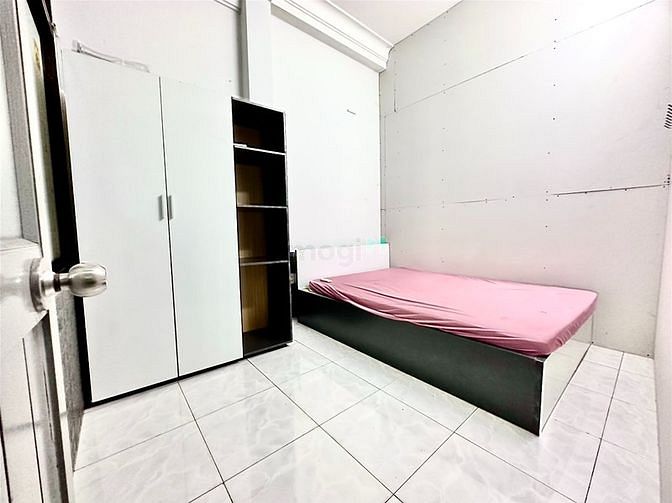 Hình ảnh CH 2PN FULL NỘI THẤT y hình cửa sổ lớn tại Tân Bình