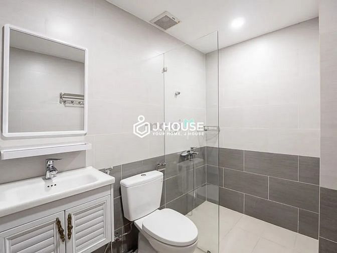 Hình ảnh ĐANG TRỐNG SẴN - Căn hôn cao cấp 2pn-2wc ở trung tâm Thảo Điền