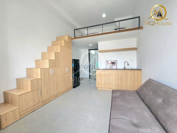 Hình ảnh Duplex ban công - Studio Cửa sổ Lớn