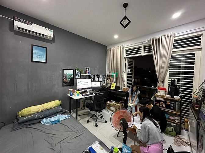Hình ảnh Phòng Ban công riêng giá Tốt Nhất