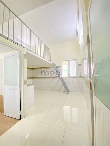Hình ảnh Phòng 25m2 gác cao full nội thất kế phan văn trị
