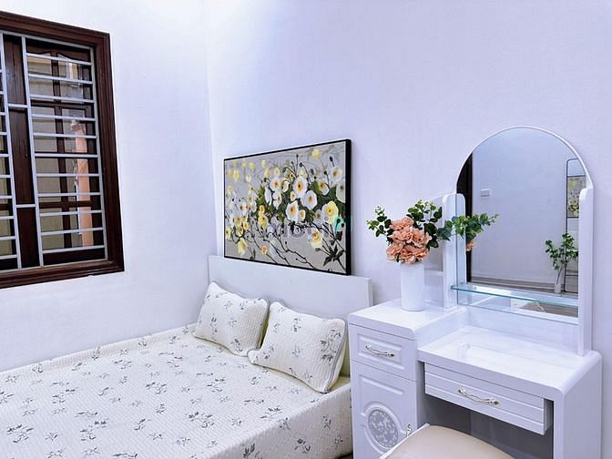 Hình ảnh Vincom Nguyễn Chí Thanh Mới Tinh Full Đồ Giá Rẻ