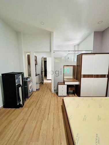 Hình ảnh Siểu phẩm Q1, Full NT, Toạ Lạc Ngã 6 Phù Đổng, View mát mẻ, Hẻm oto