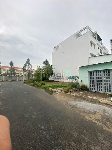 Hình ảnh Cần bán lô đất 90m2 SHR đường Nguyễn Hoàng, phường An Phú, Quận 2