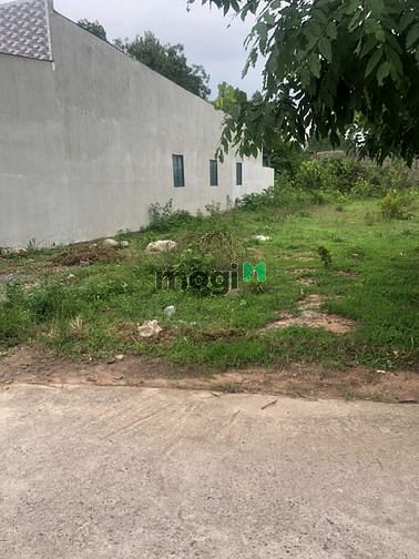 Hình ảnh Bán lô đất giá mềm đẹp 1 sẹc đường Hùng Vương - Nhơn Trạch
