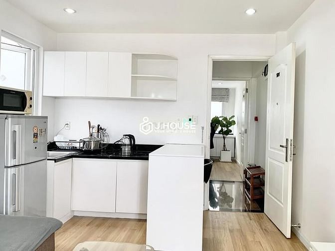 Hình ảnh Mb6623 nạp rút nhanh chóng1PN cho thuê Quận 1_60m2_Bancon_SVD Hoa Lư_Hồ Con Rùa_ĐH Kinh Tế