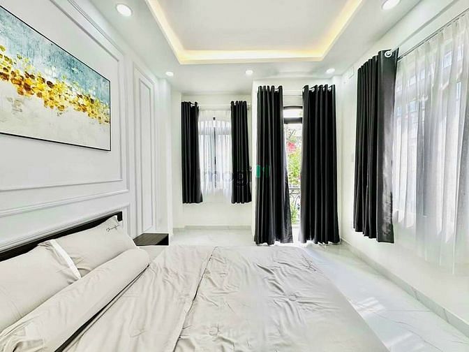 Hình ảnh Trả nợ cần BÁN GẤP nhà quận 5 4,2 tỉ DTSD 180m2