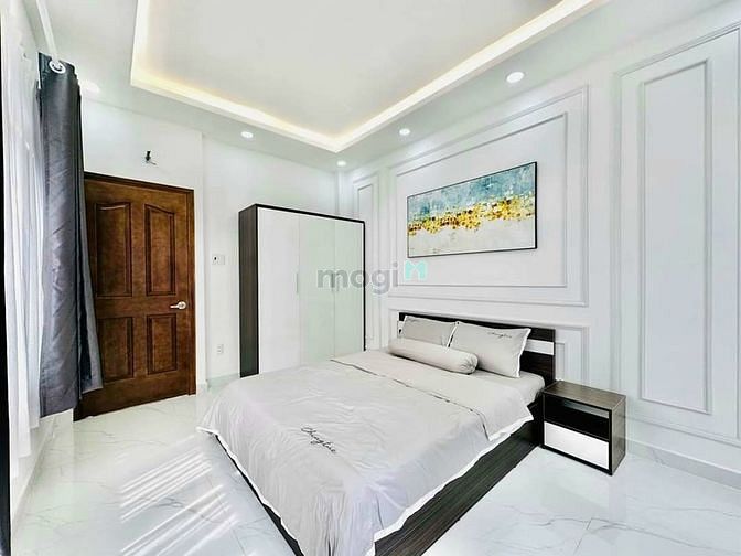 Hình ảnh Trả nợ cần BÁN GẤP nhà quận 5 4,2 tỉ DTSD 180m2