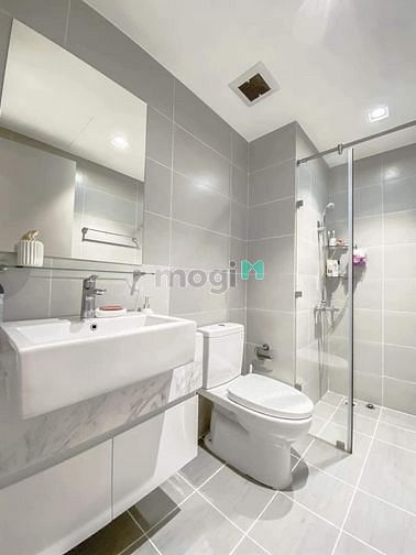 Hình ảnh Bán gấp Trang Chủ MB66.COM / Đăng Ký Tặng 66K 2pn 2wc 80m2 giá 1ty1 quận 5 𝐓𝐡𝐞 𝐄𝐯𝐞𝐫𝐫𝐢𝐜𝐡