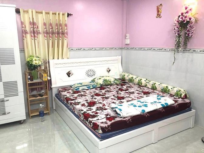 Hình ảnh 3 Tầng Xe hơi đổ cổng - Số 1 - P10 Tân Bình, 2 tỷ 9 TL