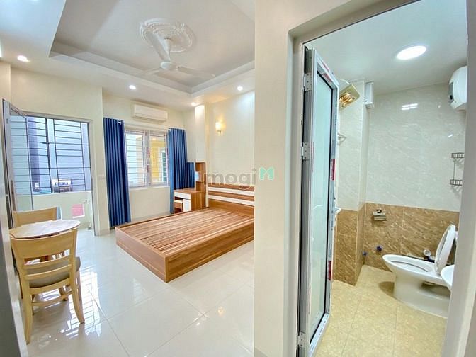 Hình ảnh BigC trần duy hưng mới tinh full đồ thang máy giá sinh viên