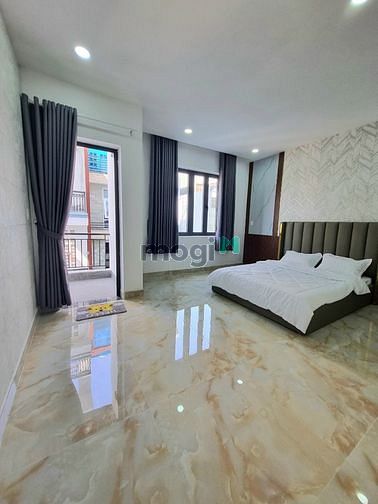 Hình ảnh Căn Hộ Cao Cấp Mới 100%, Full Nội Thất, Ban Công Riêng Ngay Etown