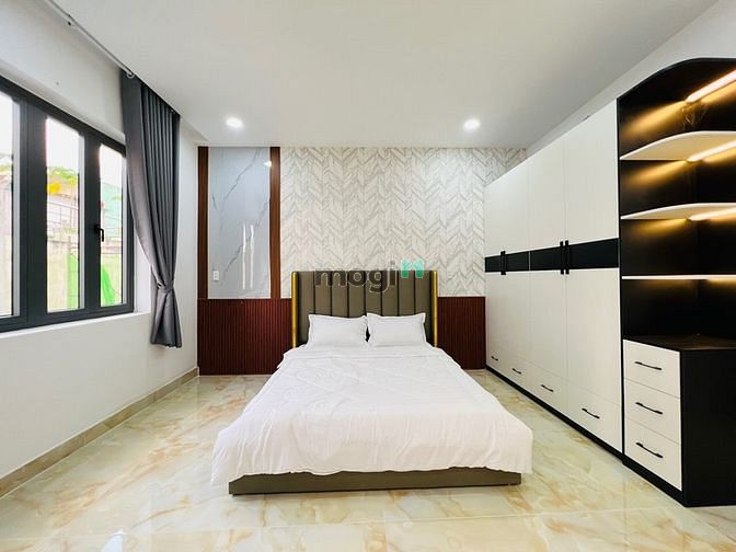 Hình ảnh Căn Hộ Cao Cấp Mới 100%, Full Nội Thất, Ban Công Riêng Ngay Etown