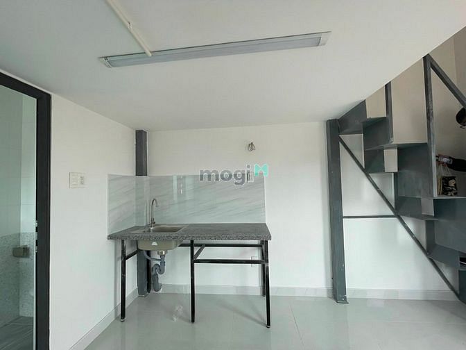 Hình ảnh Duplex đầu tháng 7 trống lại - hình thật, giá thật - hầm xe, thang máy