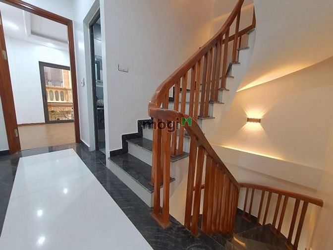Hình ảnh Bán nhà Đường Láng, Đống Đa, Nhà đẹp như mới, 52m, 5T, MT 4.2m, 6.2 tỷ