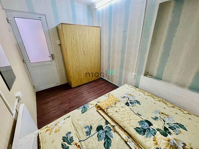Hình ảnh CHDV 2PN ban công lớn siêu thoáng đường Đặng Văn Ngữ