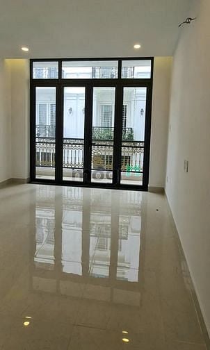Hình ảnh Cho thuê nhà đối diện ĐH Văn Lang cs3. Trệt 2 lầu st. Giá 18tr/tháng