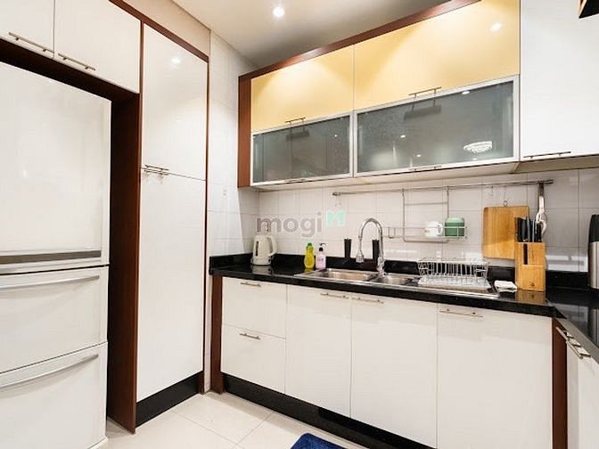 Hình ảnh LY HÔN Bán gấp căn chung cư 2 WC, 2PN, 70M2, 3 tỷ 360 full nội thất