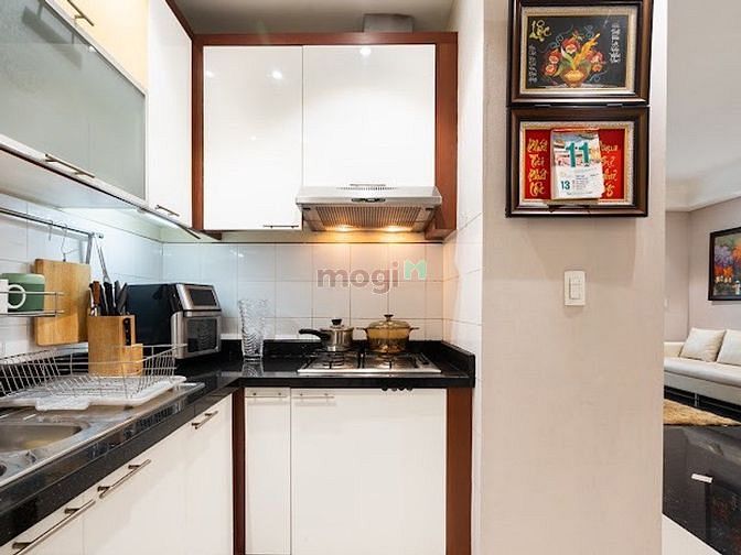 Hình ảnh LY HÔN Bán gấp căn chung cư 2 WC, 2PN, 70M2, 3 tỷ 360 full nội thất