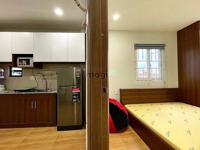 Hình ảnh Căn Hộ 1 Phòng Ngủ Ban Công 50m2 , Thang Máy , Máy Giặt Riêng , TT Q.1