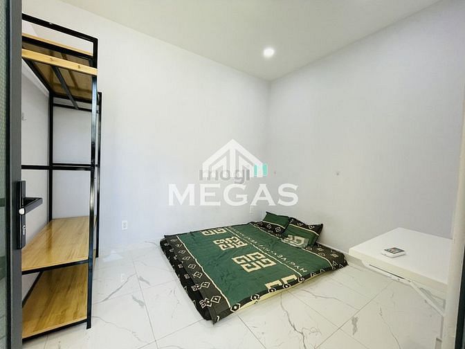 Hình ảnh Căn Hộ Dịch Vụ Studio Đầy Đủ Nội Thất Ban Công Lớn Ngay Đô Đốc Lộc