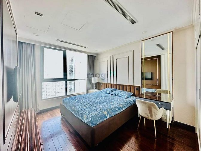Hình ảnh LY HÔN cần BÁN GẤP căn metropolis 2 tỷ 100 (80m2, 2pn, 2 wc)