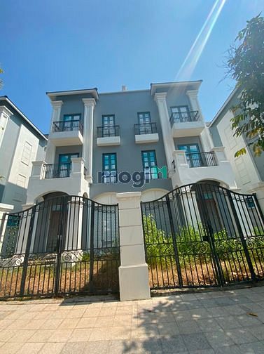 Hình ảnh Bán gấp biệt thự song lập 150m2 giá 19 tỷ bao thuế phí