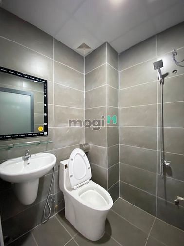 Hình ảnh Cho Thuê Căn Hộ Full Nội Thất Ban công Rộng 30M2 Ngay Cát Lái