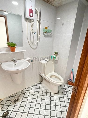 Hình ảnh Phòng có máy lạnh cửa sổ Sư Vạn Hạnh Q10