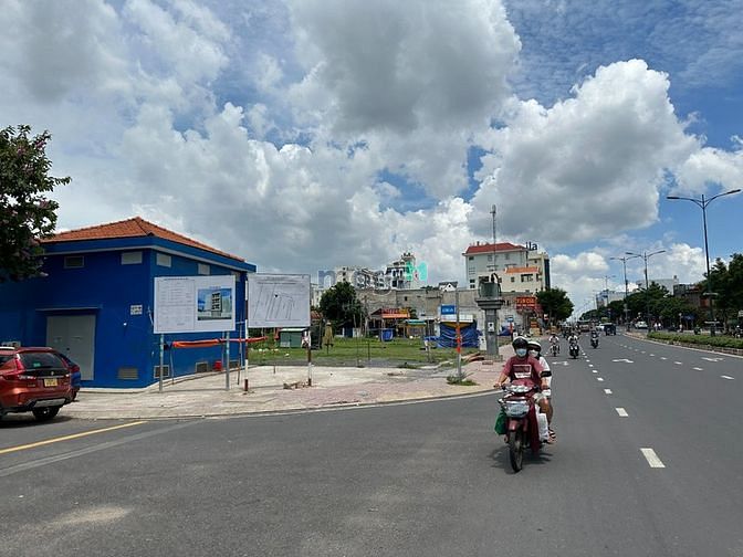 Hình ảnh Đất nền giá 2.3 tỷ/nền mặt tiền Lê Văn Việt, Tăng Nhơn Phú A, Quận 9 đ