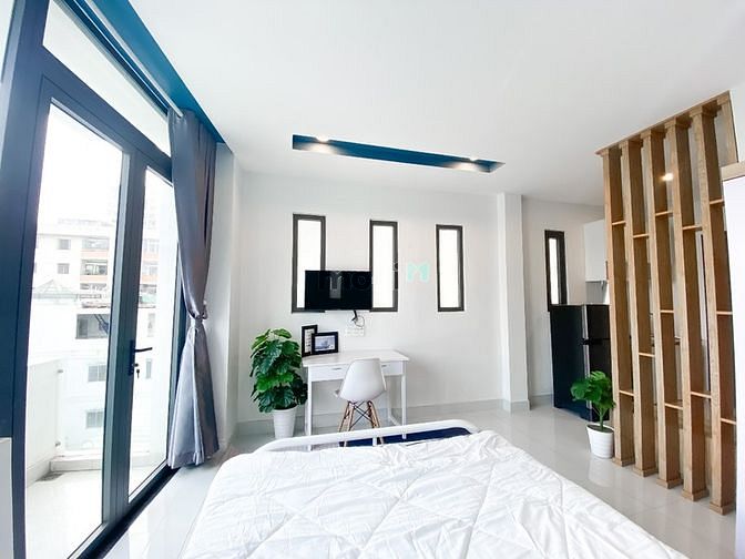 Hình ảnh studio bancol full nội thất gần ngã tư Phú Nhuận