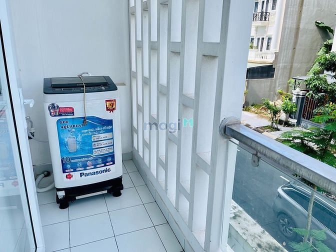 Hình ảnh Cho Thuê Căn Hộ 1PN Full Nội Thất Ban Công Siêu Thoáng 50M2 Cát Lái