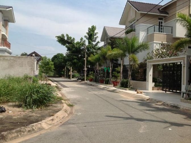 Hình ảnh Bán đất KHU DÂN CƯ PHÚ MỸ PHẠM HỮU LẦU Quận 7 DT 66m2 giá 2 tỷ 350tr