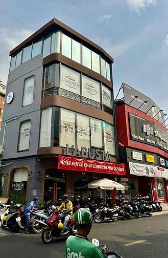 Hình ảnh Cho thuê nhà 2 mặt tiền đường Rạch Bùng Binh, P.10, Q.3