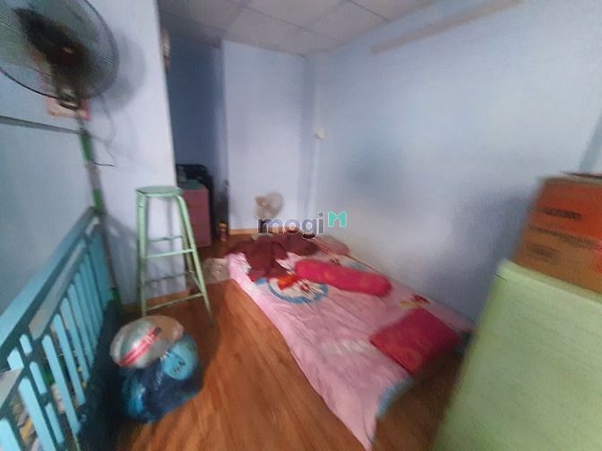 Hình ảnh 4,5tr/tháng- 1 trẽtt 1 lầu 2wc: Hẻm 692 Đoàn Văn Bơ, P16, Q4